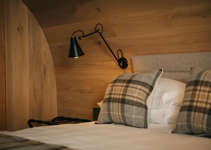 Bracken Hide Hotel